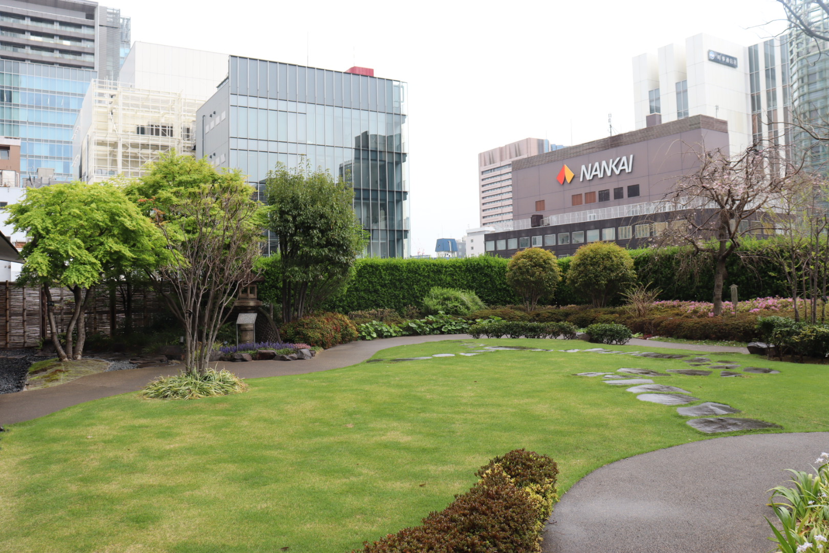 15：30　歌舞伎座タワー5階・4階「歌舞伎座ギャラリー回廊」で、さらなる魅力を発見